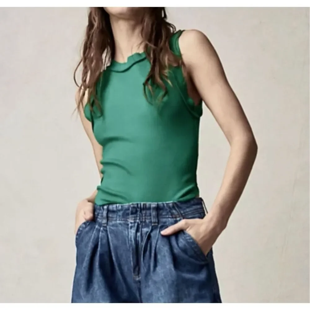 Free People We The Free Kate Ribbed stretch Tank top in Kelly green L NWOT